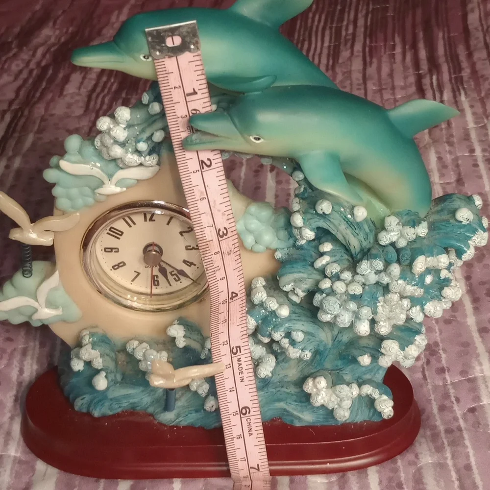 Vintage dolphins clock - Picture 5 of 5